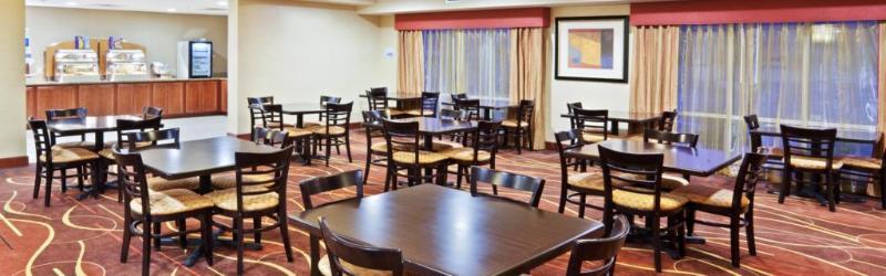 Holiday Inn Express And Suites Sumner By Ihg Экстерьер фото
